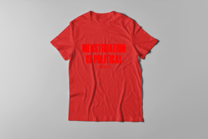 Bluzë e kuqe “Menstruation is Political” book cover